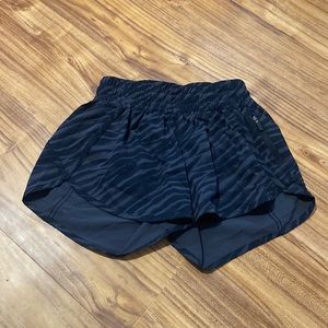 RARE Lululemon Tracker Shorts